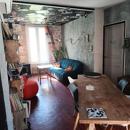 Appartamento Patio Et Vintage, Atypique Et Cosy *