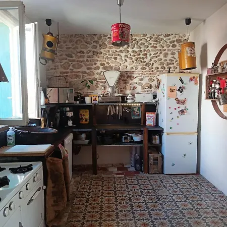 Patio Et Vintage, Atypique Et Cosy * Ponteilla
